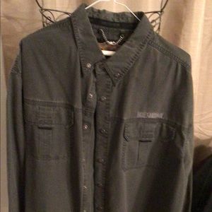 Men's shirt